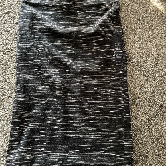Apt. 9 Dresses & Skirts - Apt 9 pencil skirt